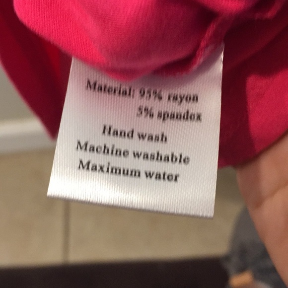 🌟 BOGO Hot pink one shoulder top - Picture 4 of 7